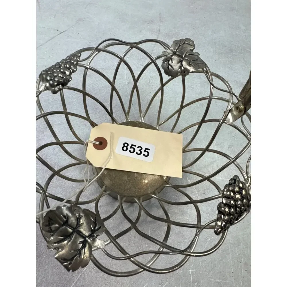Godinger Vintage Silver Plated Wire Basket Grape Leaf Decorative Display Bowl Sm